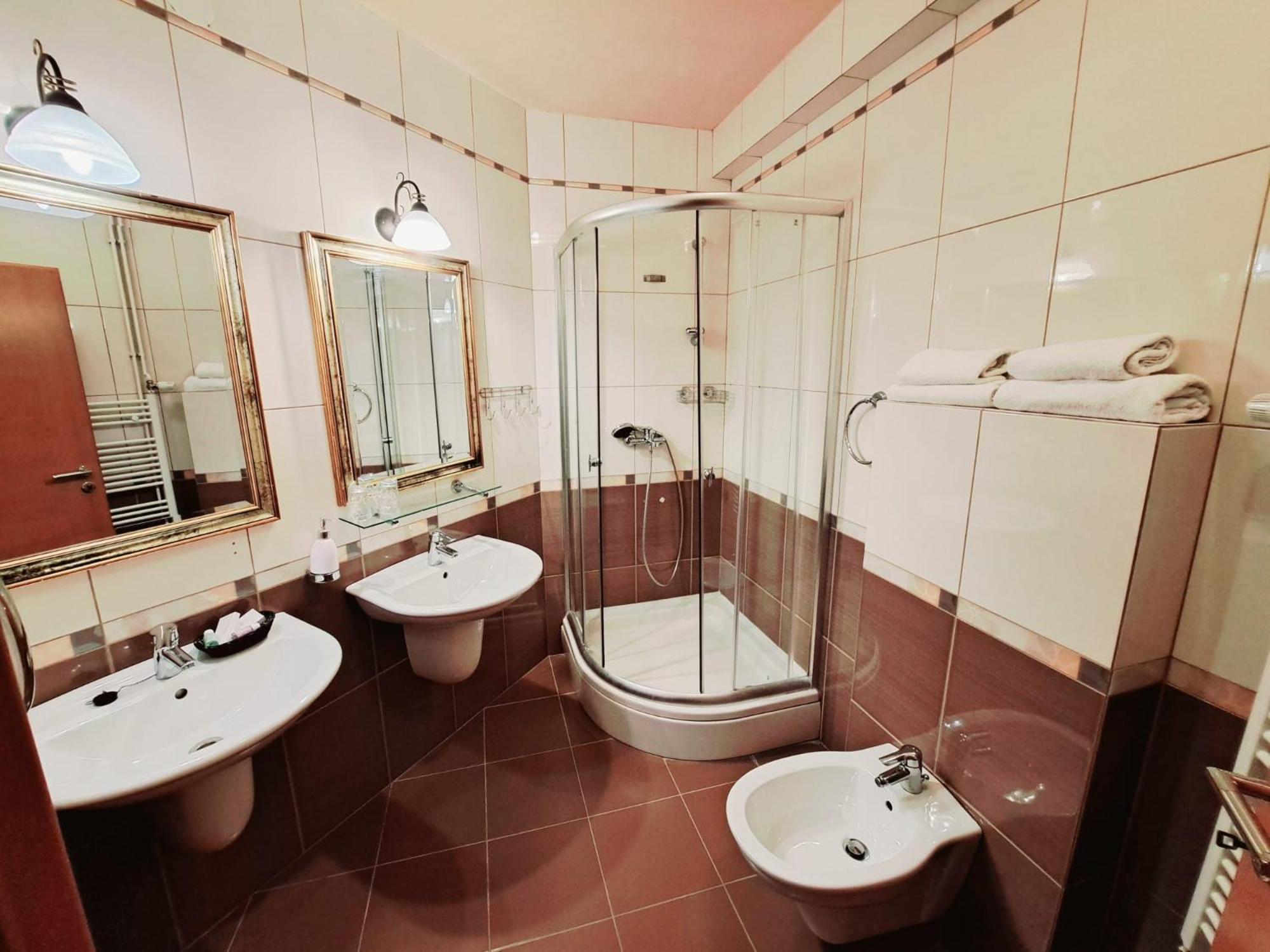 Hotel Livadic Samobor Exteriör bild