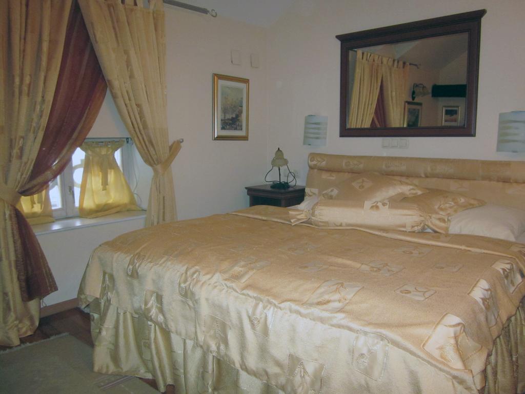 Hotel Livadic Samobor Rum bild